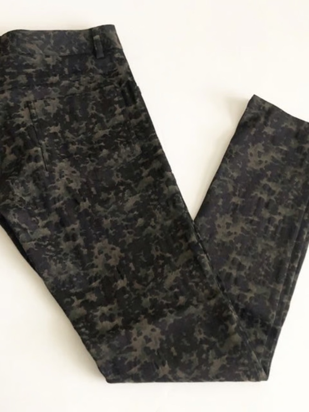 Elliott Lauren Women’s Camo Pants Size 10